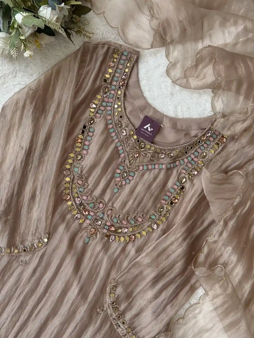 Tissue necklace A-line set - AV0008