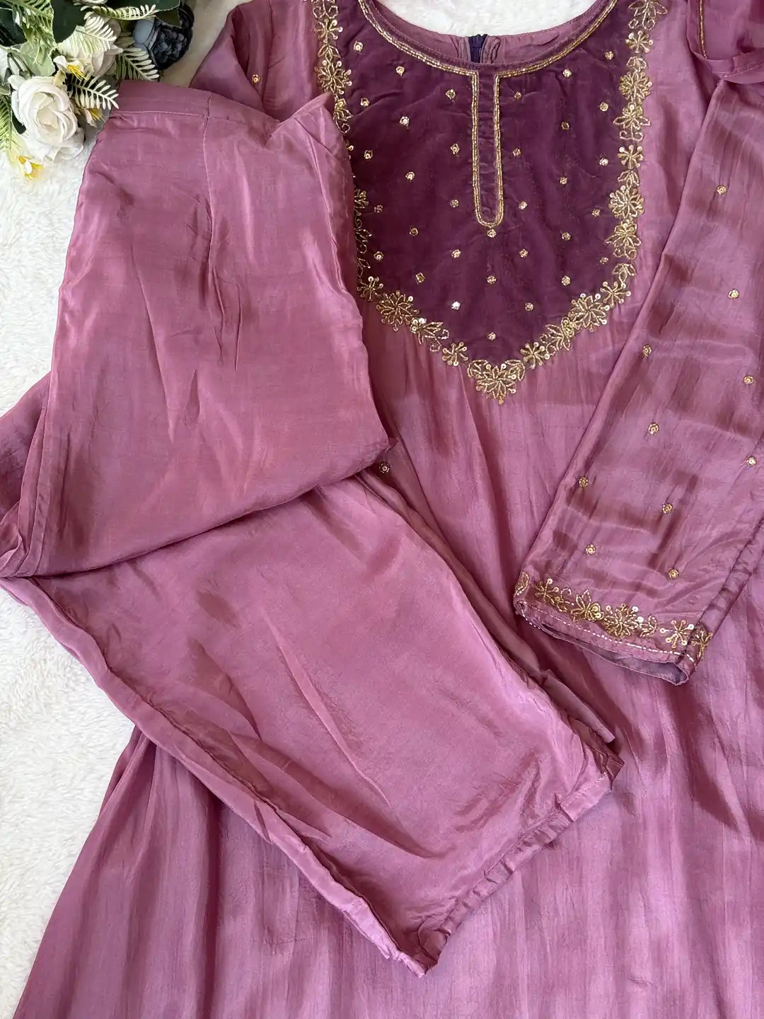 Velvet patch work suit set - AV0007