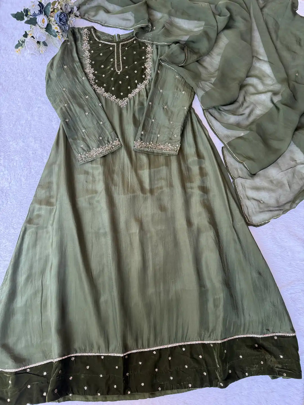 Velvet patch work suit set - AV0007