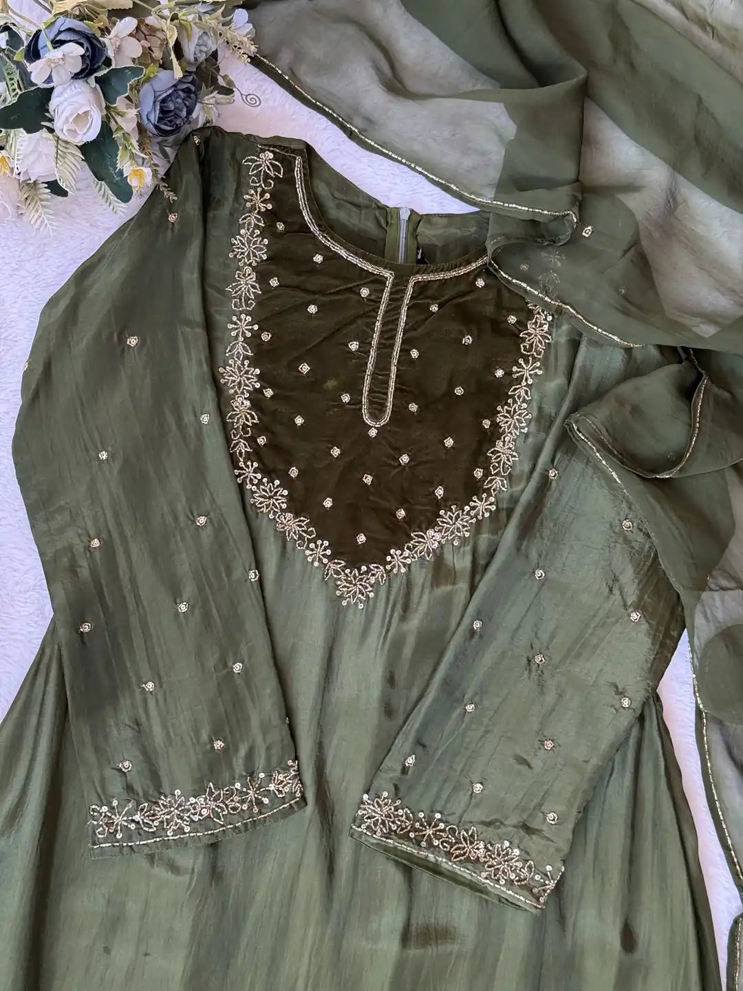 Velvet patch work suit set - AV0007