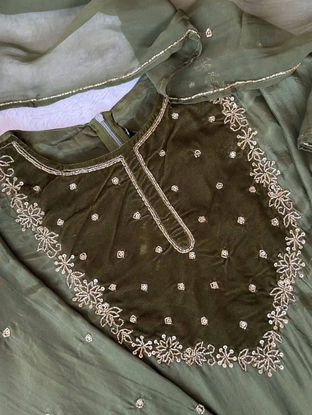 Velvet patch work suit set - AV0007